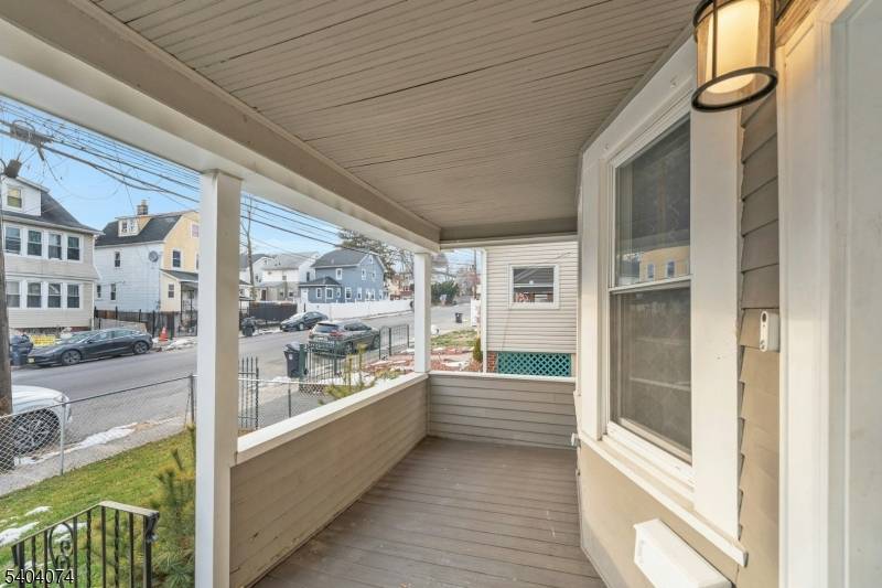 Newark City, NJ 07106,1044 18Th Ave