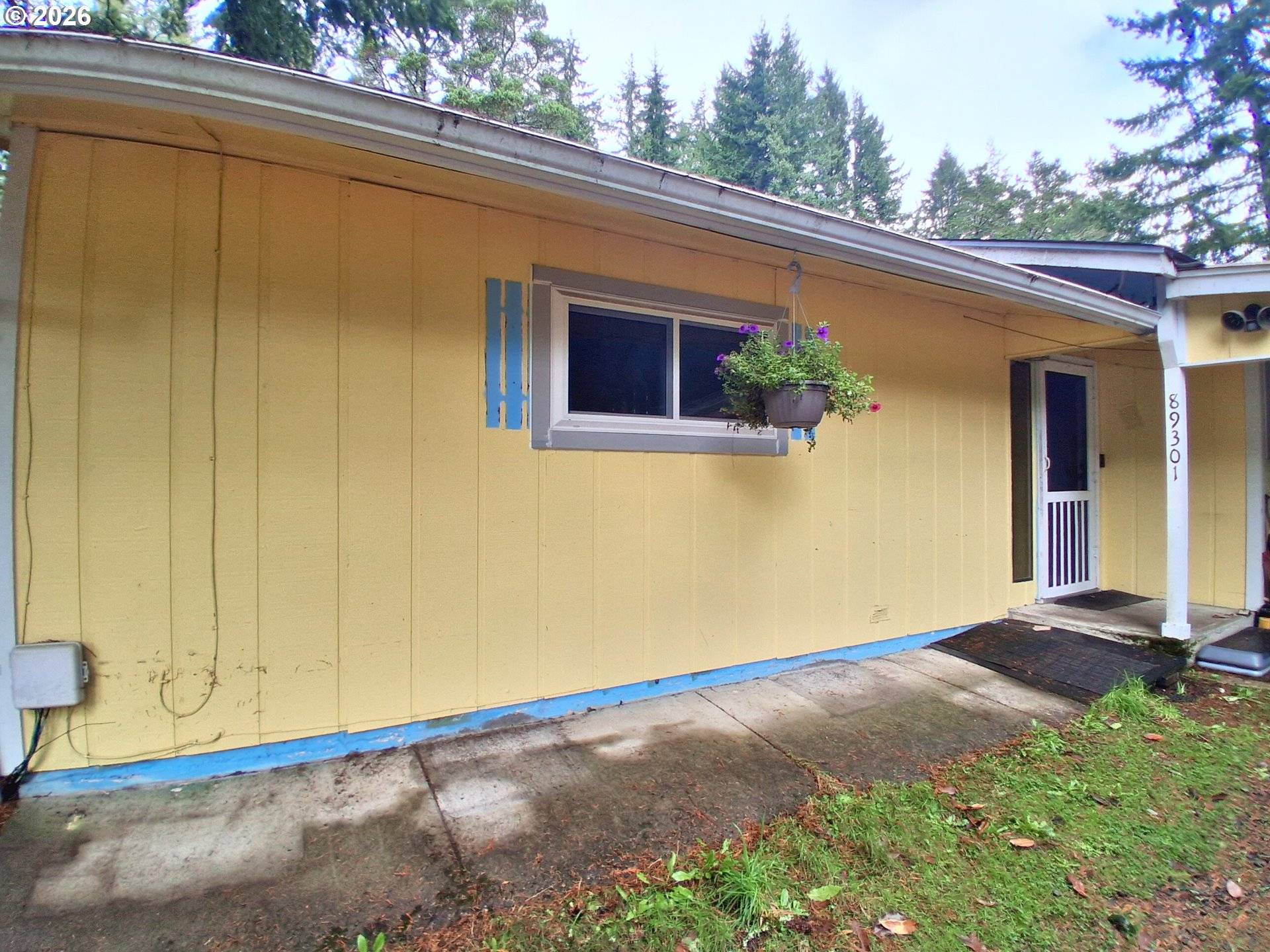 Florence, OR 97439,89301 SHORE CREST DR