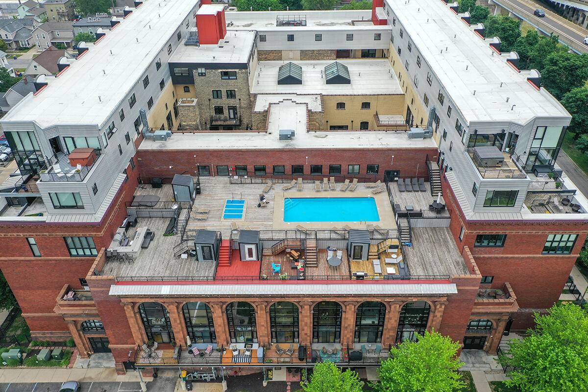 Grand Rapids, MI 49504,600 Broadway AVE NW #226