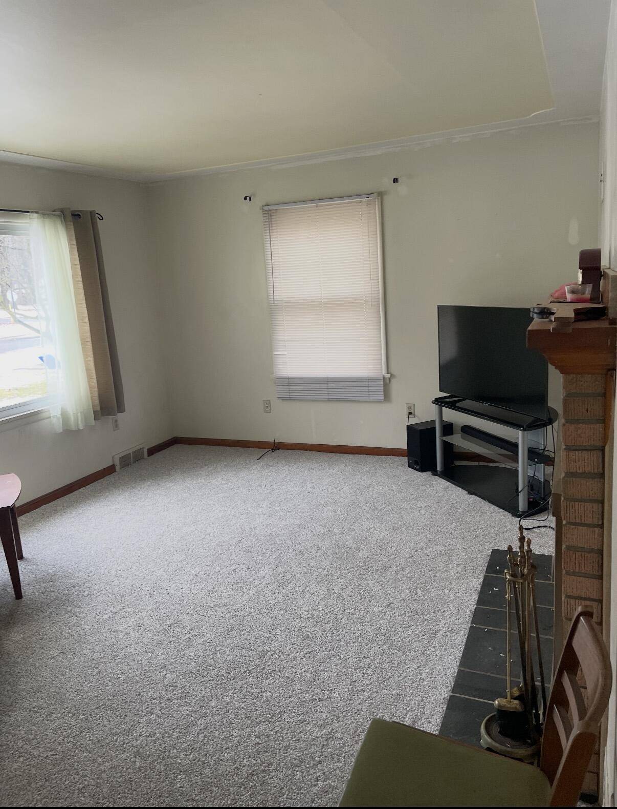 Muskegon, MI 49442,818 Clark ST