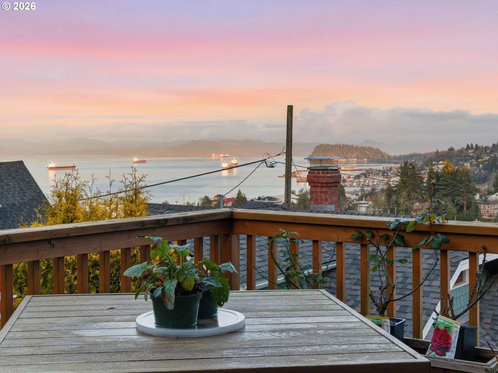 Astoria, OR 97103,664 KENSINGTON AVE