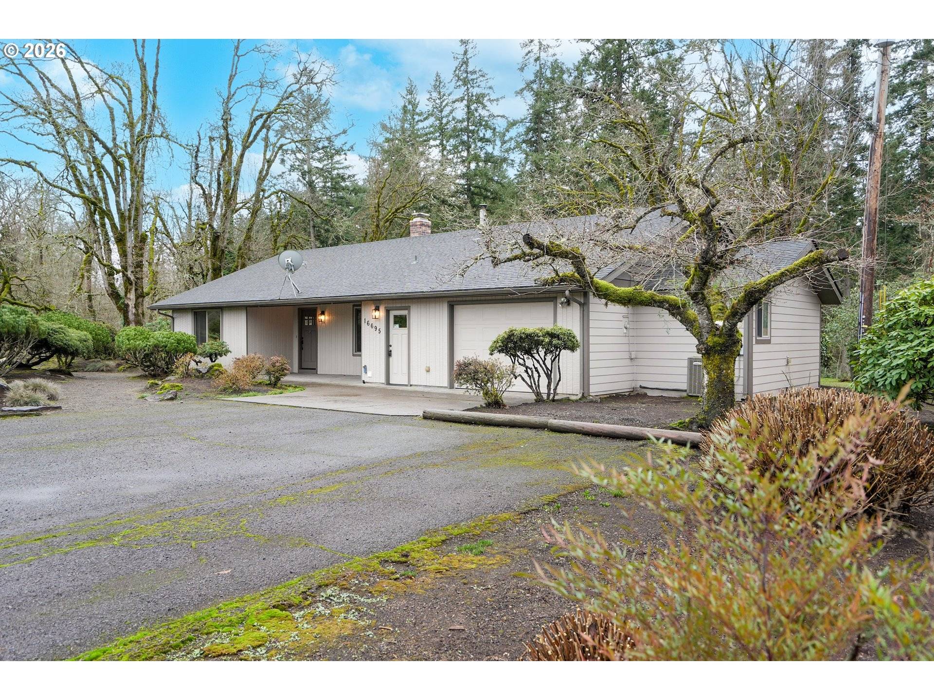 Silverton, OR 97381,16695 DANCING FOX LN NE