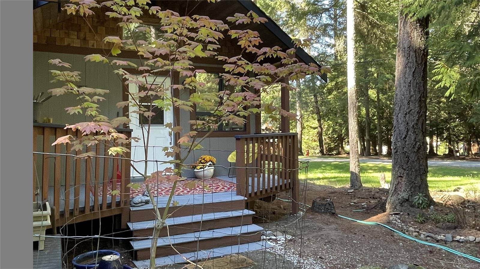 Mudge Island, BC V0R 1X0,685 Weathers Way