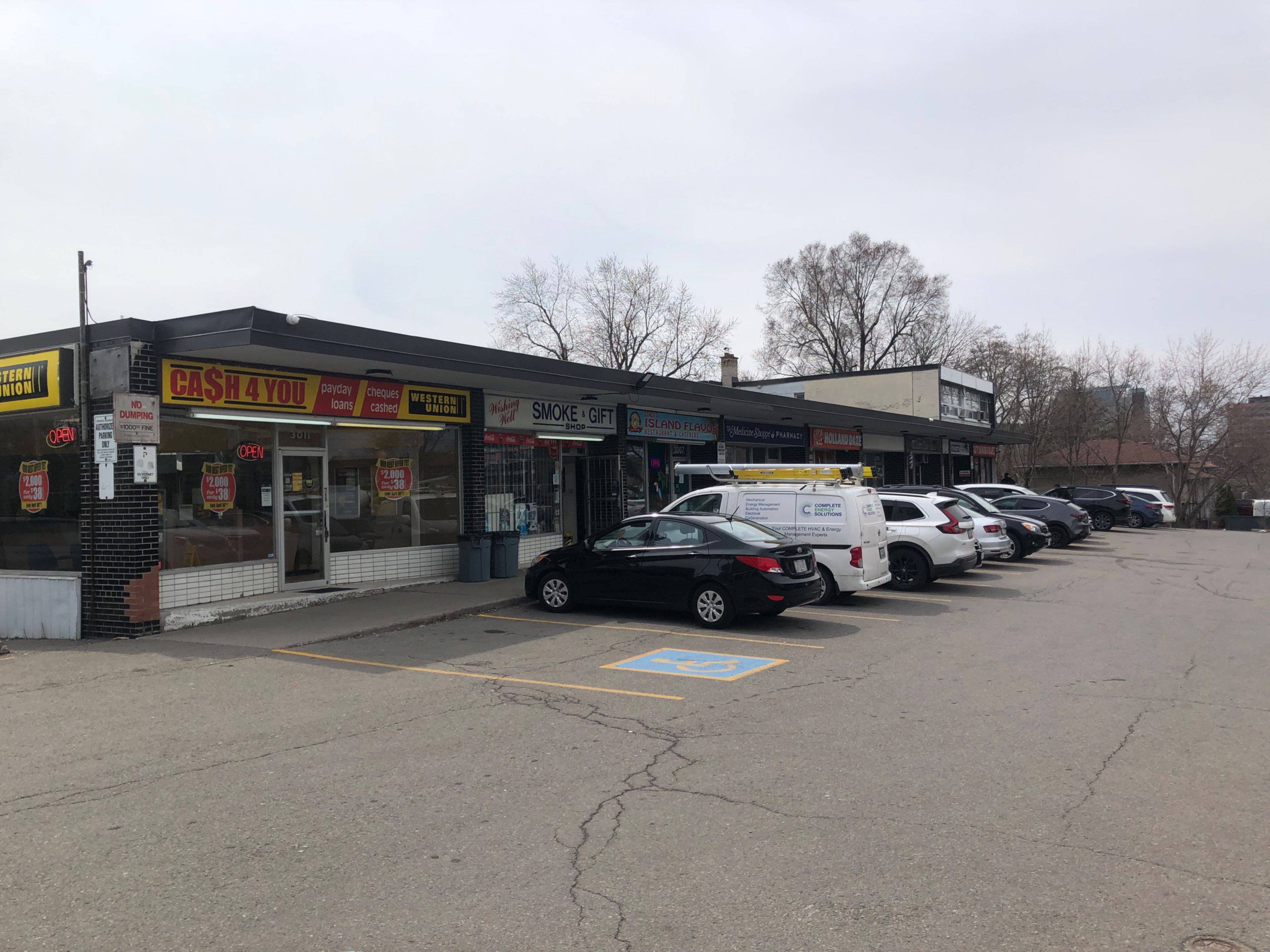 Toronto E05, ON M1T 3J5,2995 Sheppard AVE E