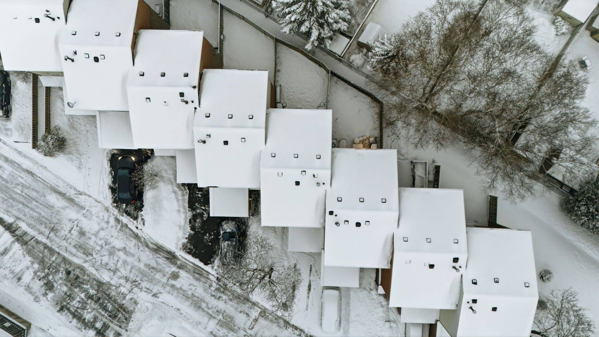 Clarington, ON L1C 3N3,72 Martin RD #9