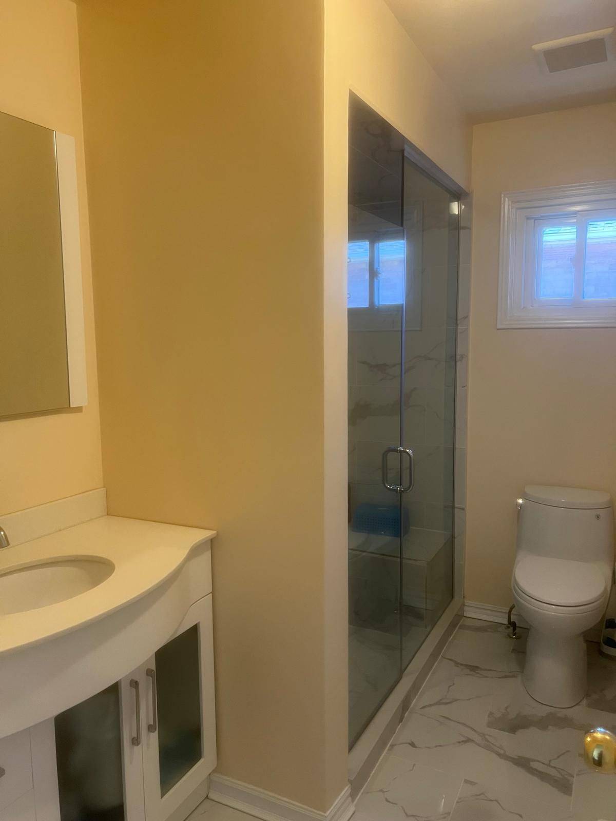 Ajax, ON L1T 3J3,14 Griffiths DR #2