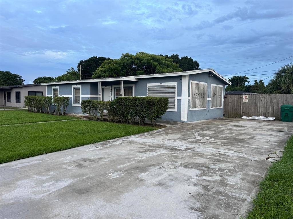 Lauderhill, FL 33311,3330 NW 7th Ct