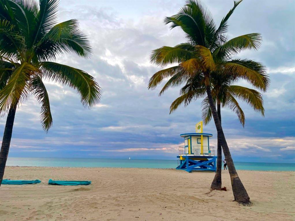 Hollywood, FL 33019,777 S Surf Rd