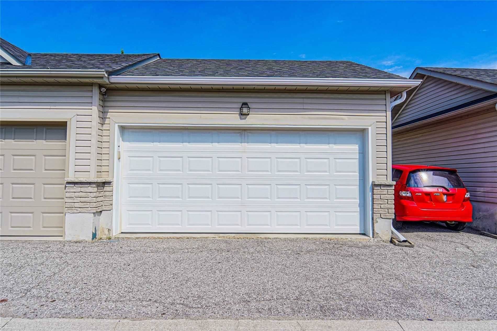 Markham, ON L6B 1B6,128 Walkerville RD