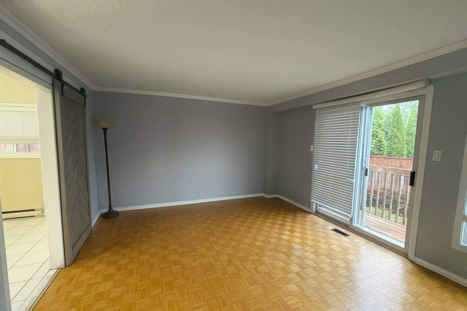 Mississauga, ON L5N 7H1,7156 Sandhurst DR