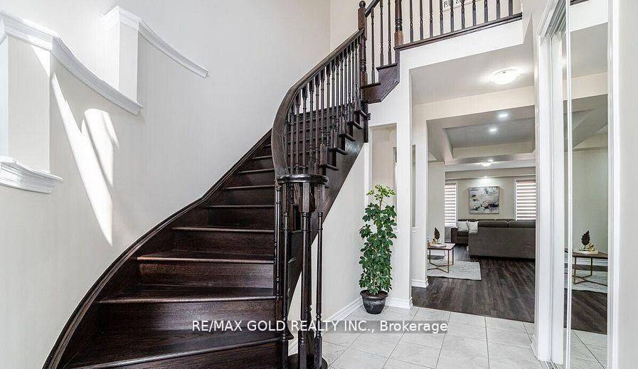 Brampton, ON L7A 4P5,47 Stedford CRES