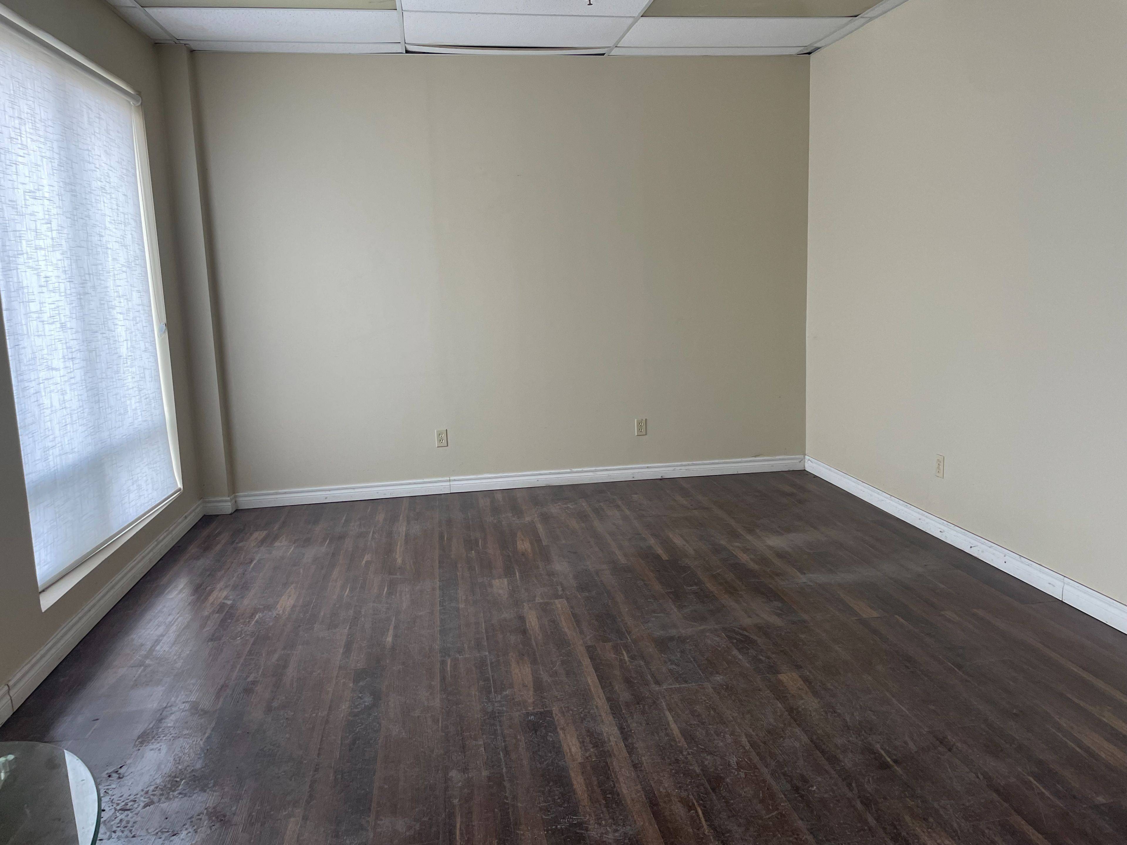 Oakville, ON L6H 2R2,1121 INVICTA ST #7