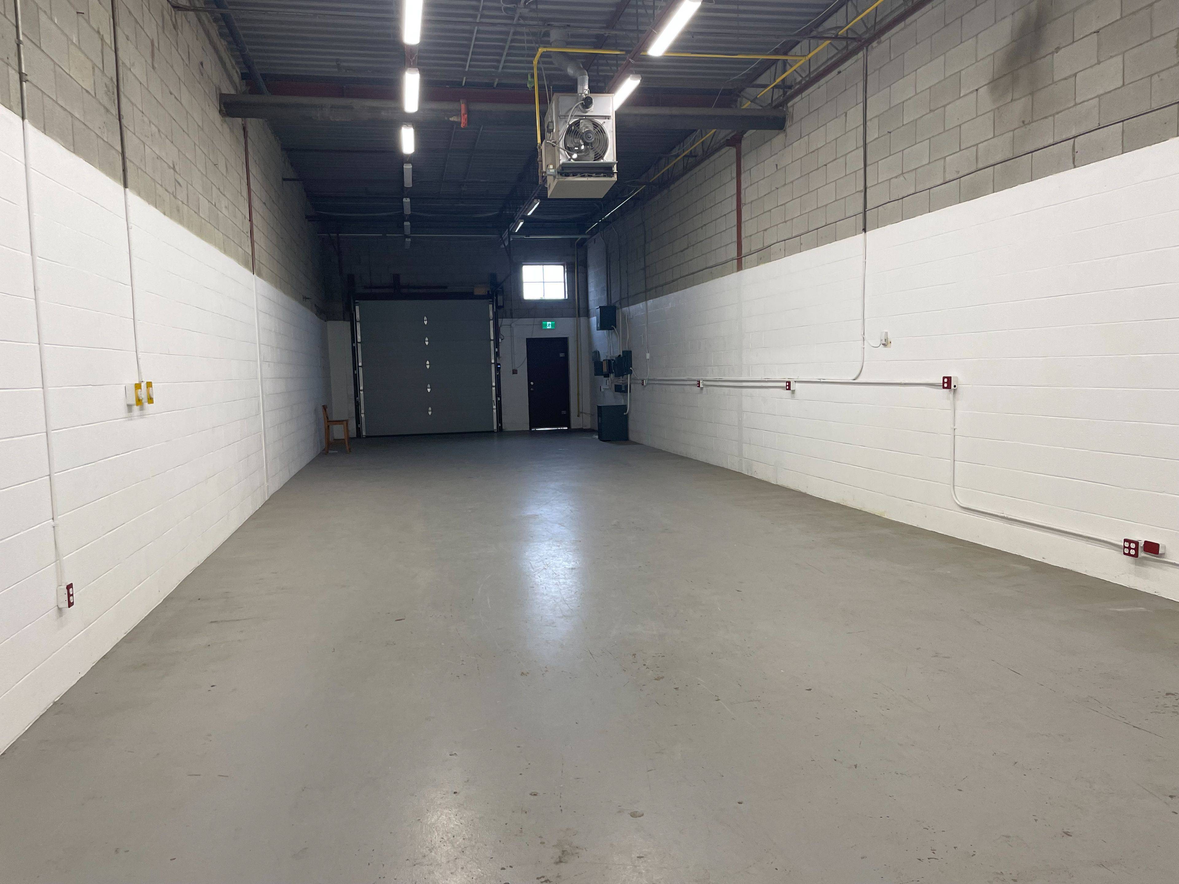 Oakville, ON L6H 2R2,1121 INVICTA ST #7