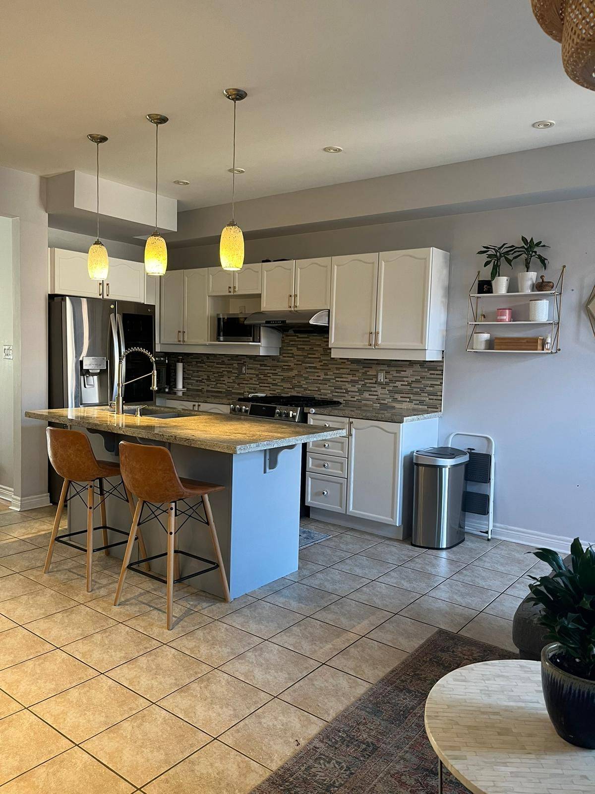 Mississauga, ON L5M 0G7,5405 Festival DR