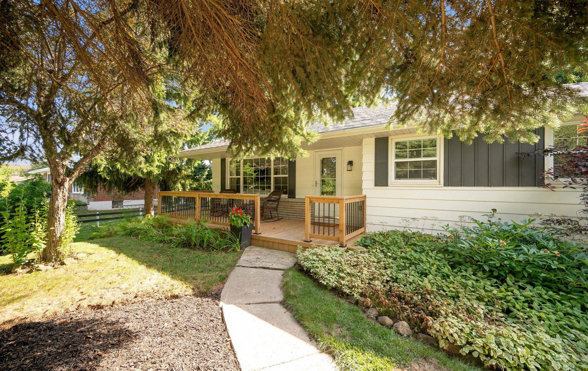 Halton Hills, ON L0P 1K0,10182 Tenth Line N