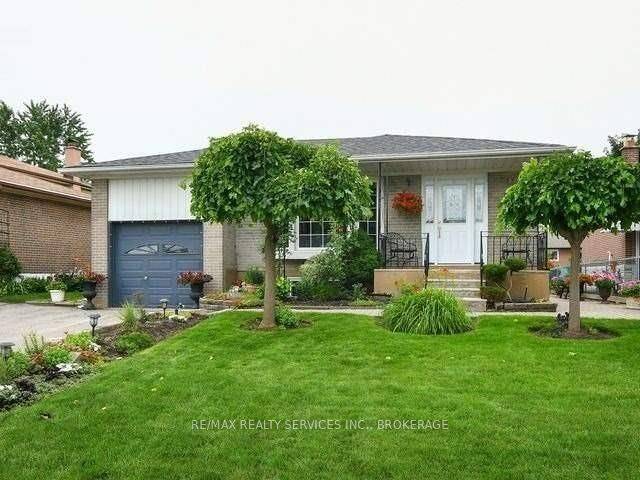 Brampton, ON L6W 1C1,14 Terra Cotta CRES