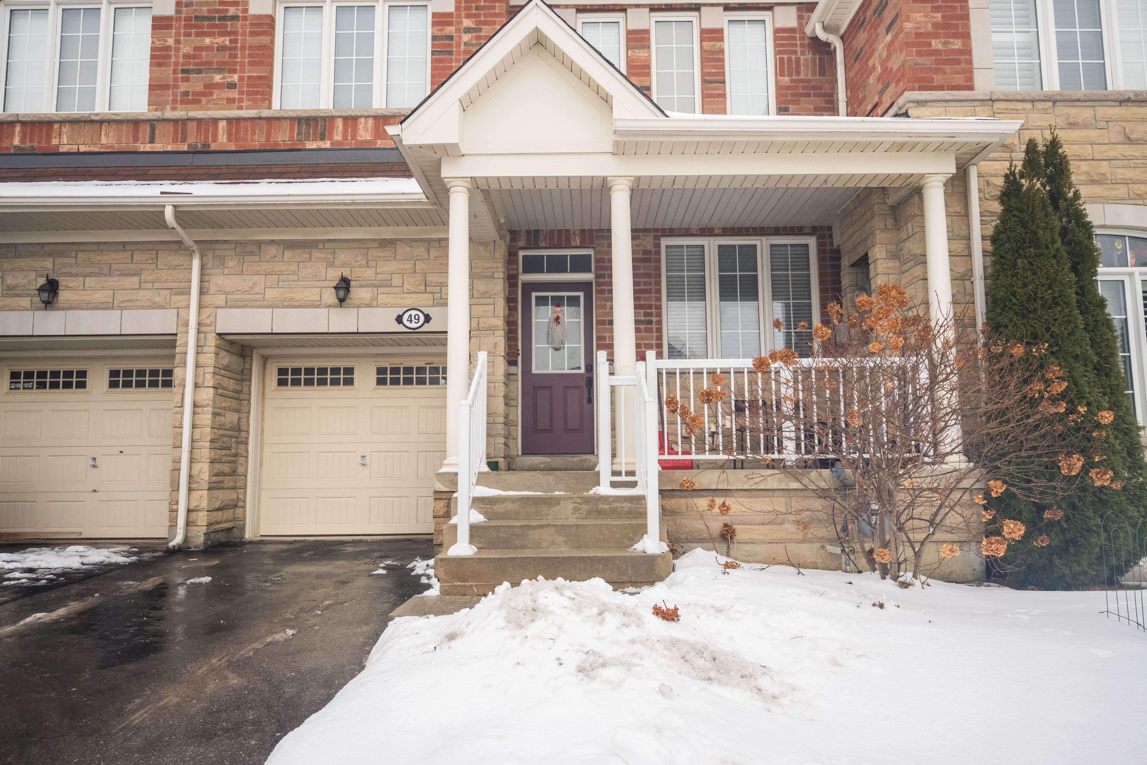 Brampton, ON L6Y 0T7,49 Wardsville DR