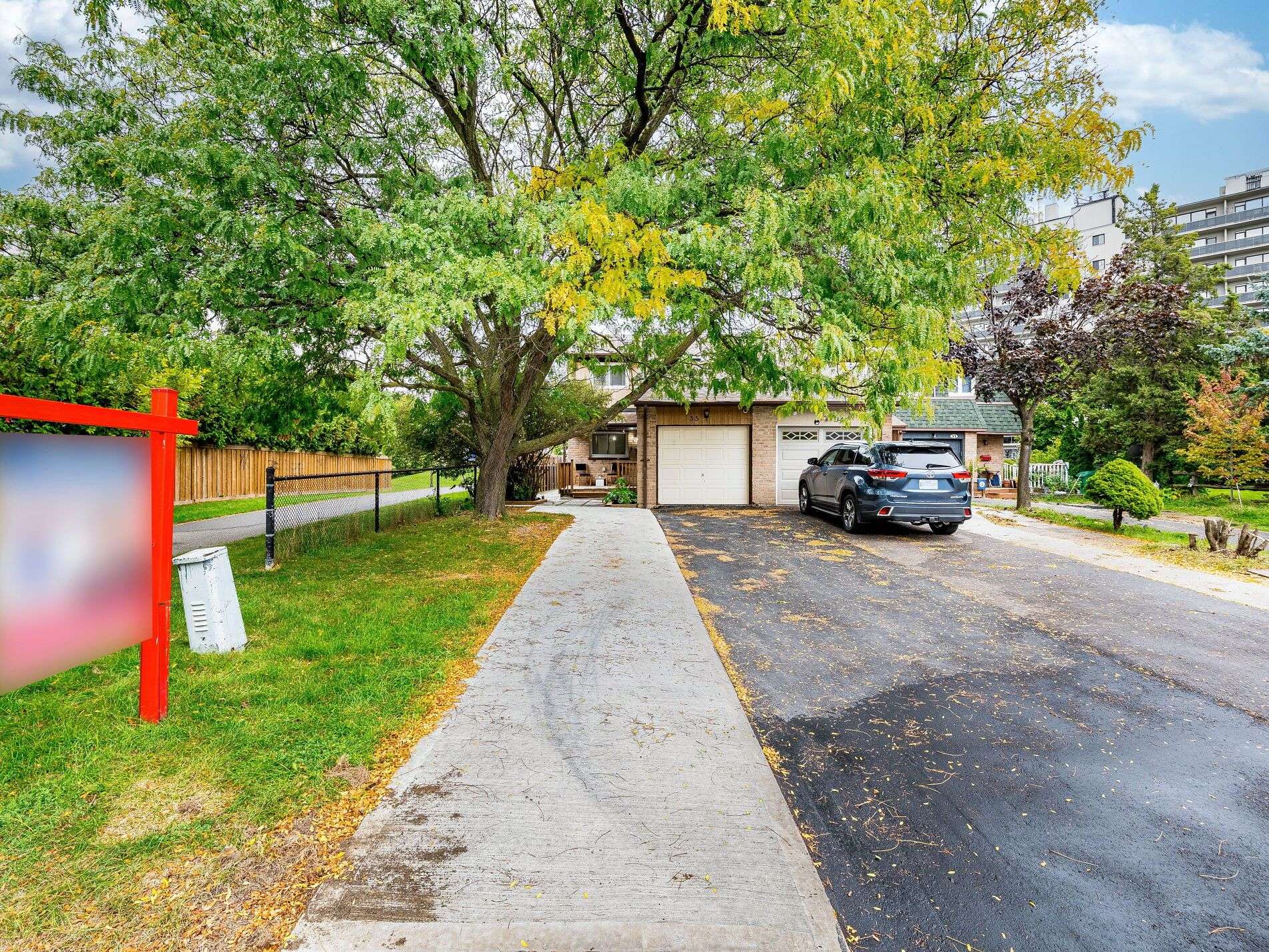 Brampton, ON L6W 3R8,35 Scottsdale CT