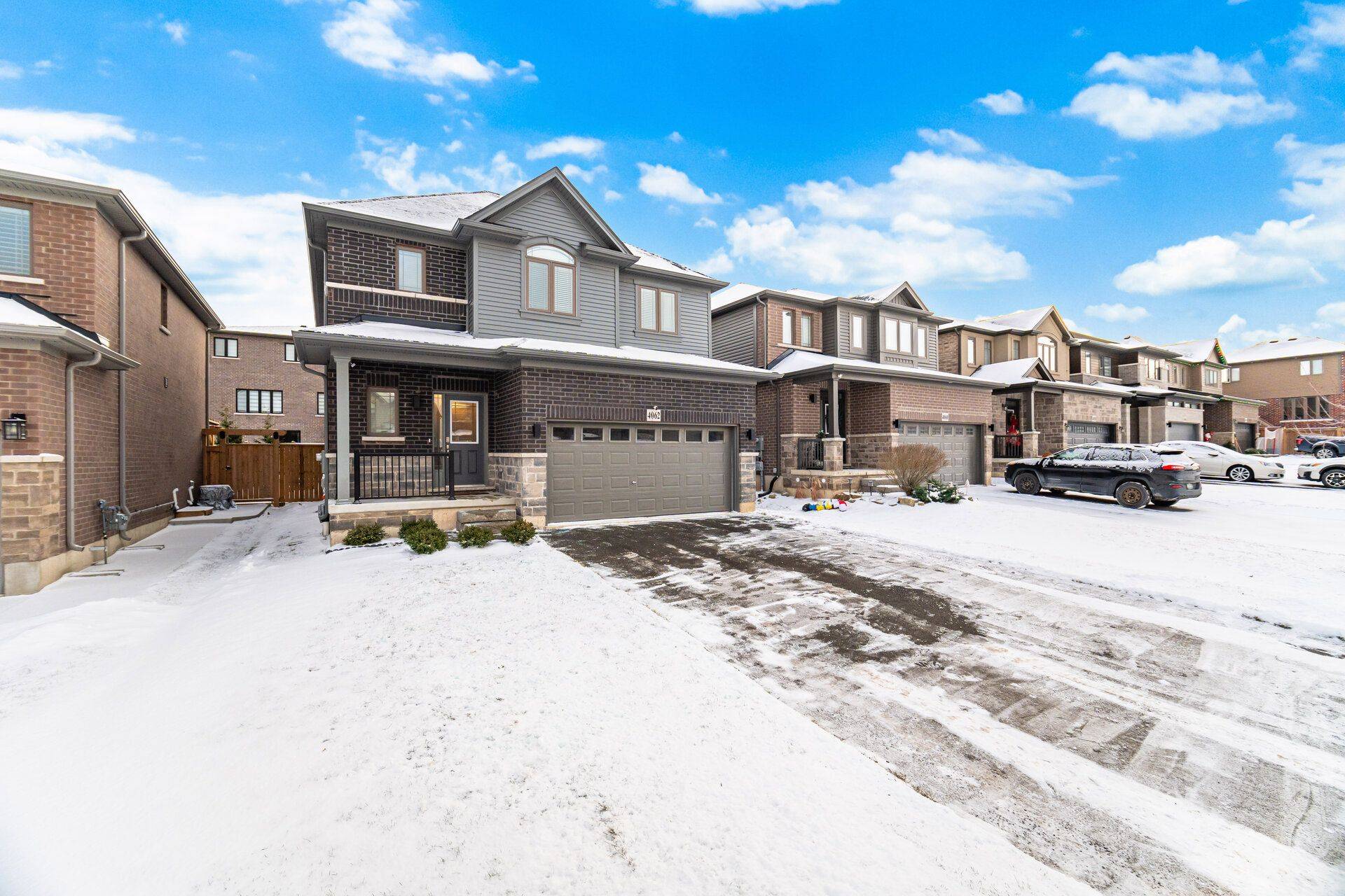 Lincoln, ON L3J 0S5,4062 Thomas ST