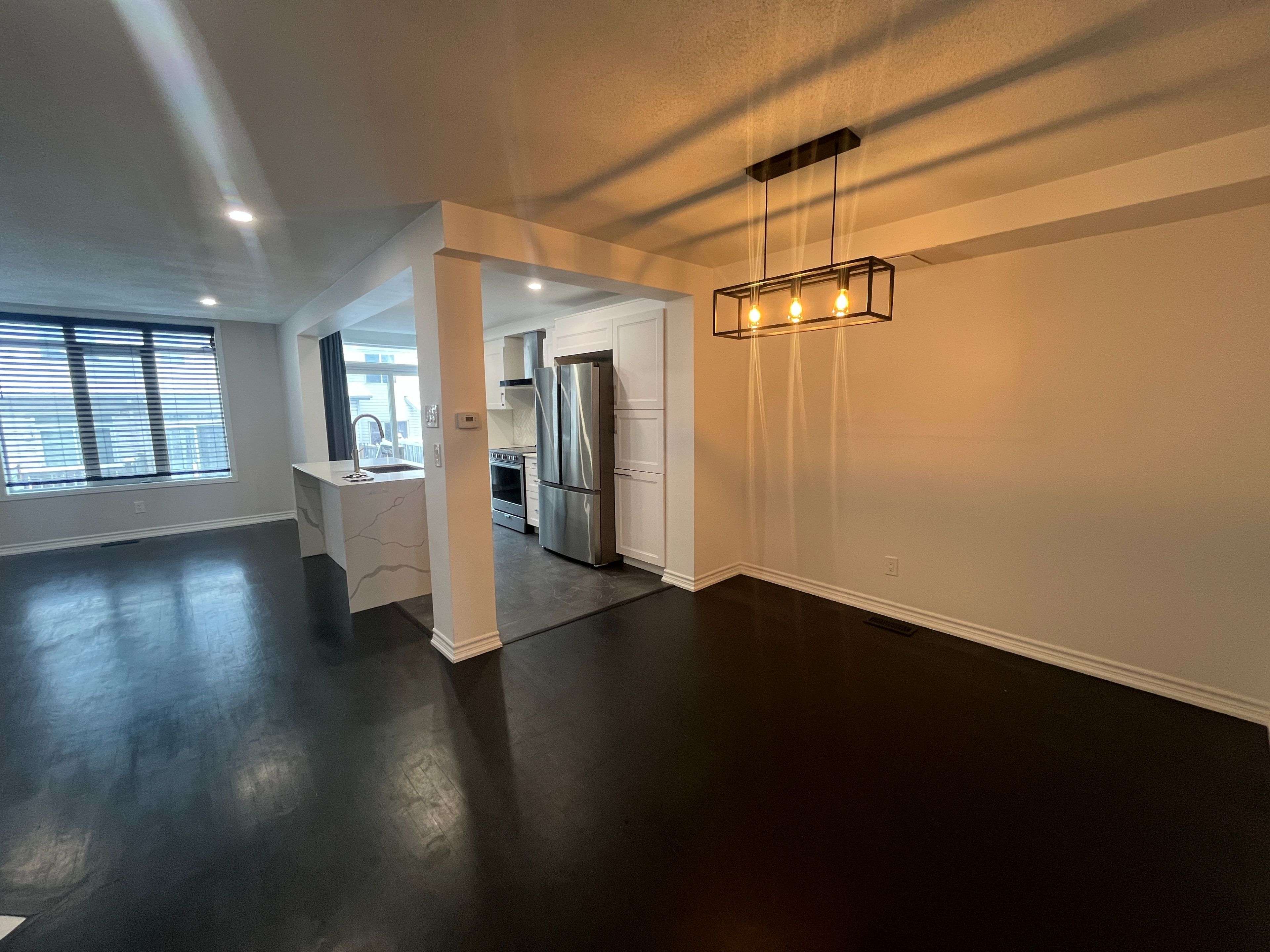 Alta Vista And Area, ON K1G 6M4,16 Santa Cruz Private