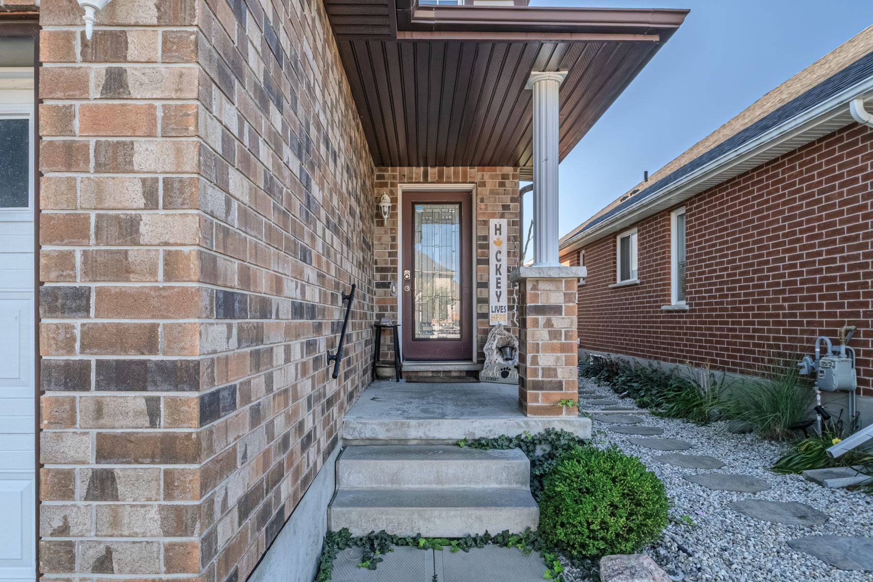 Woodstock, ON N4T 0J3,1384 Caen AVE