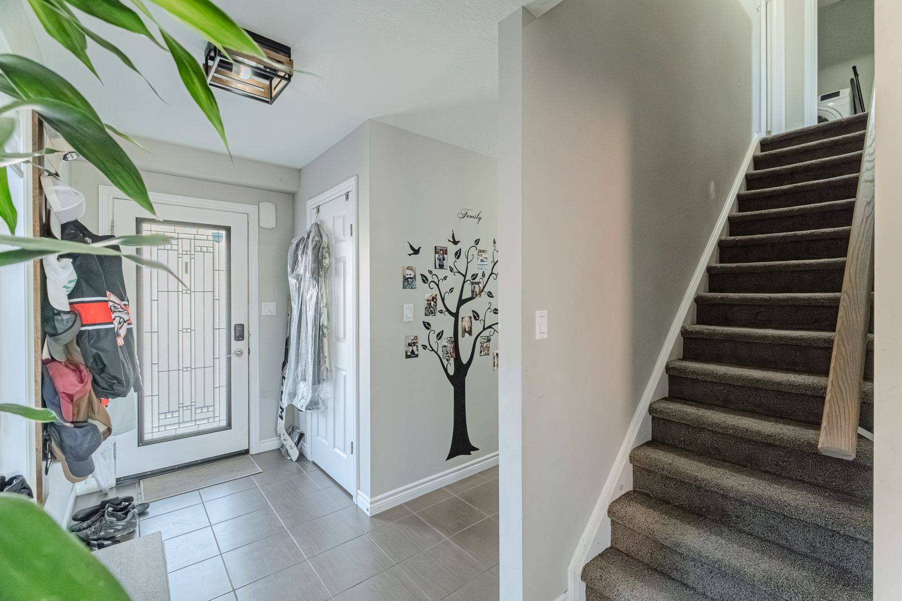 Woodstock, ON N4T 0J3,1384 Caen AVE