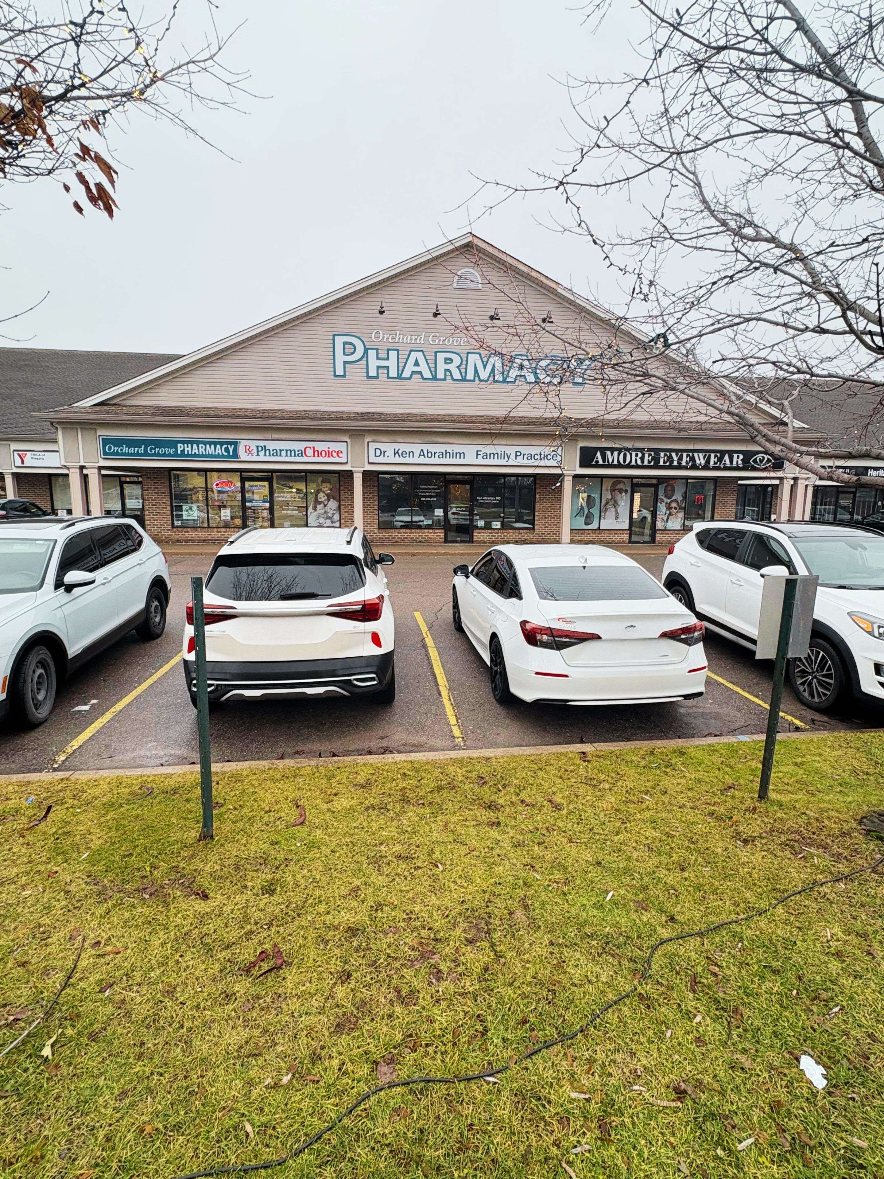 Niagara Falls, ON L2H 1H3,8123 LUNDY'S LN #10&11