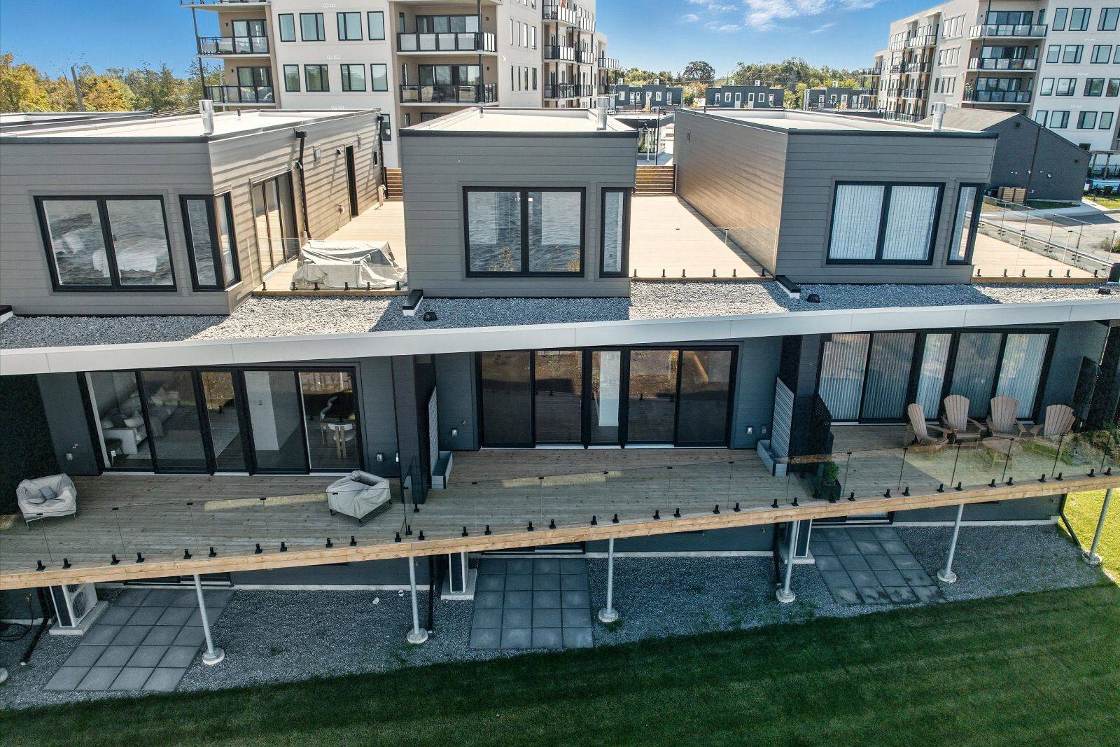 Kawartha Lakes, ON K0M 1N0,19 West St N ST #17