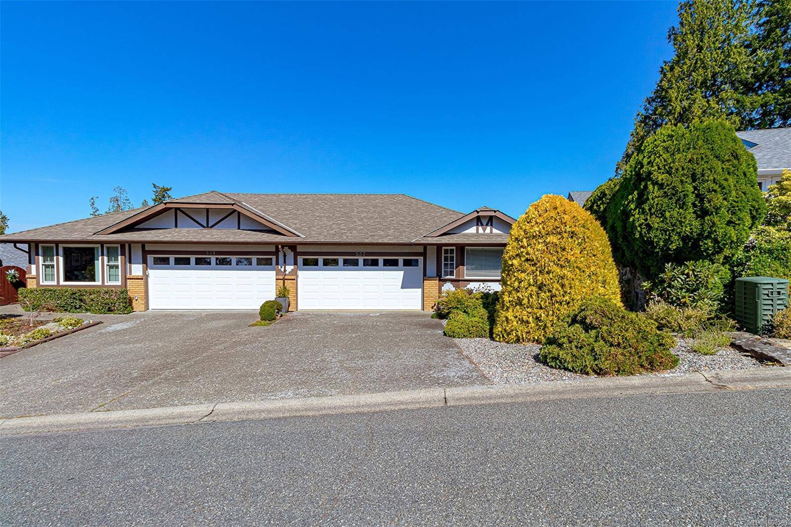 Cobble Hill, BC V8H 0K8,537 Fairways Pl