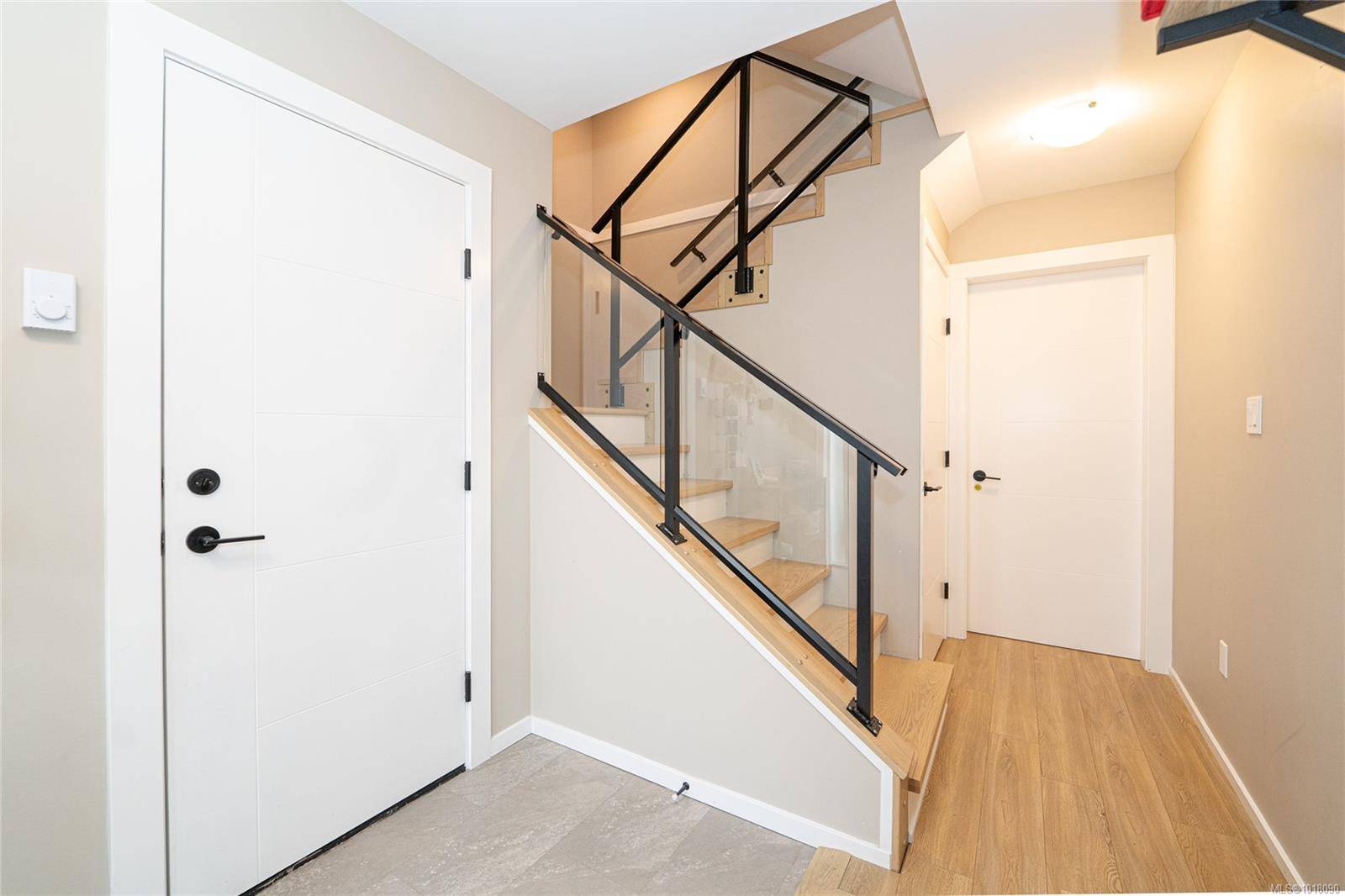 Lake Cowichan, BC V0R 2G1,50 King George St N #1