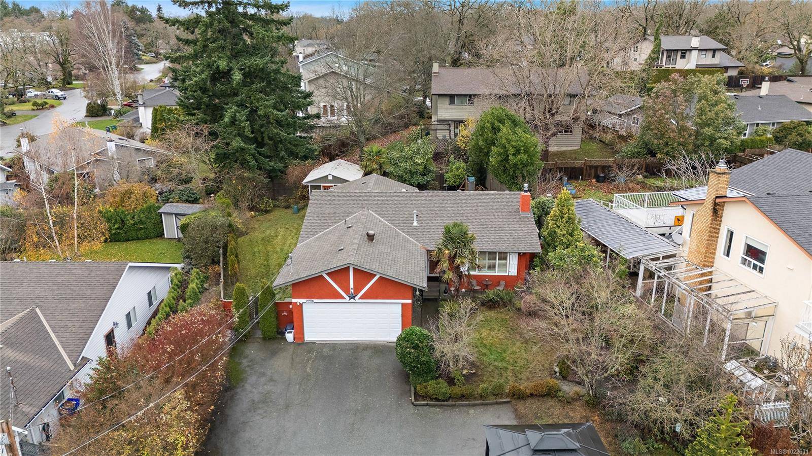 Saanich, BC V8N 3C1,4000 Cedar Hill Rd