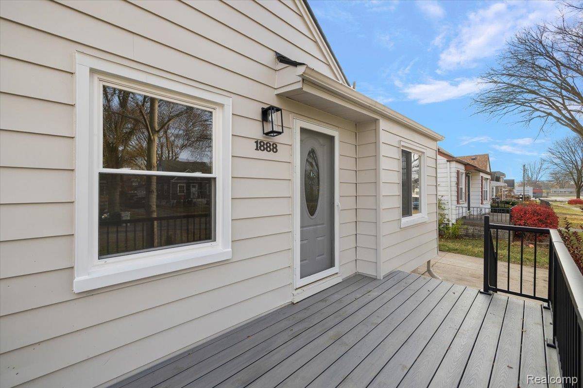 Berkley, MI 48072,1888 Griffith AVE