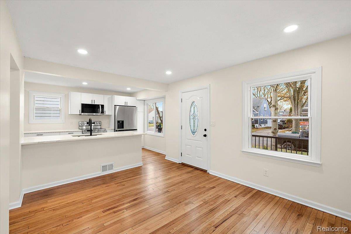 Berkley, MI 48072,1888 Griffith AVE