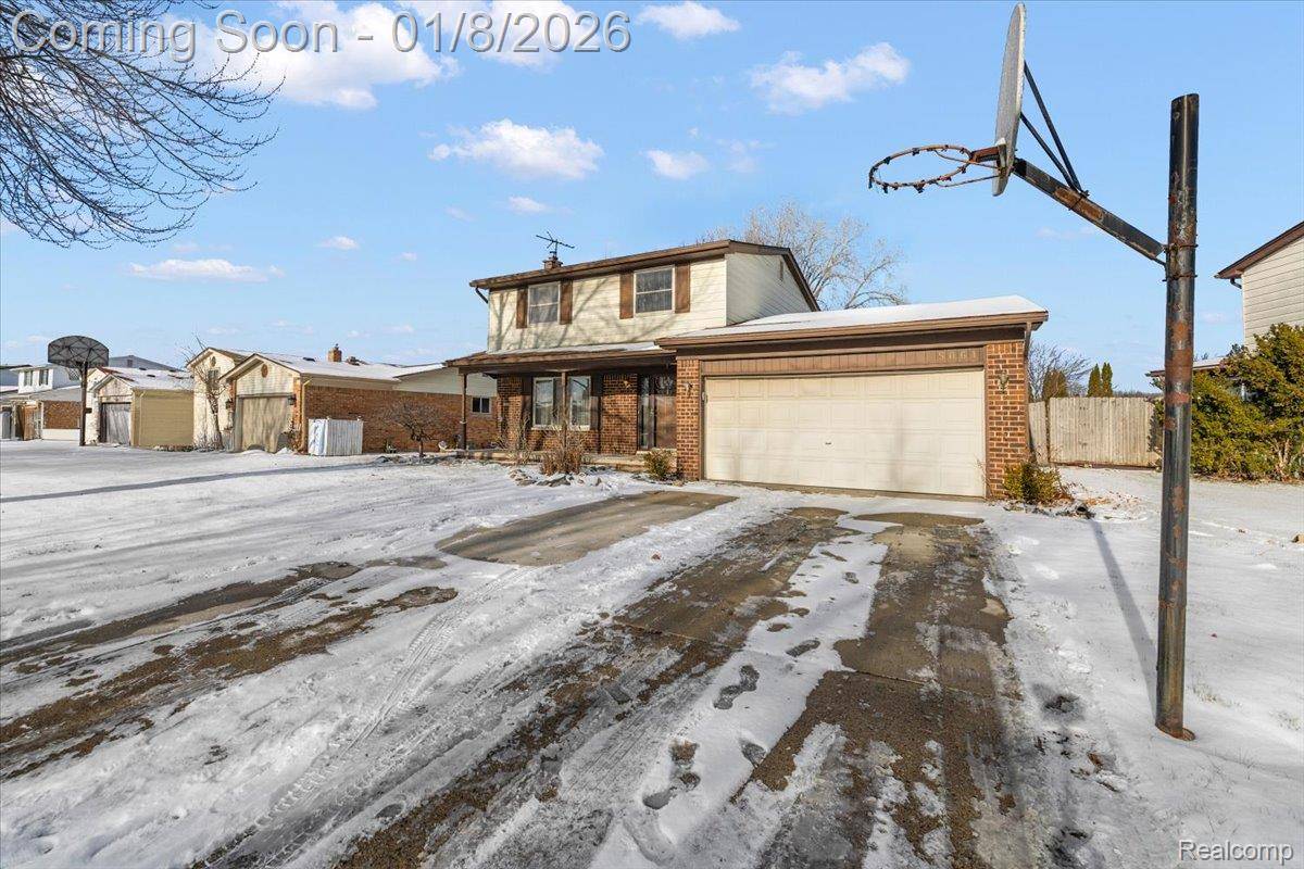 Sterling Heights, MI 48310,5061 Temple DR