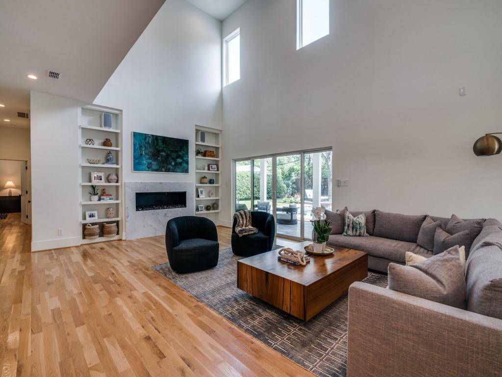 Dallas, TX 75230,6452 Lavendale Avenue