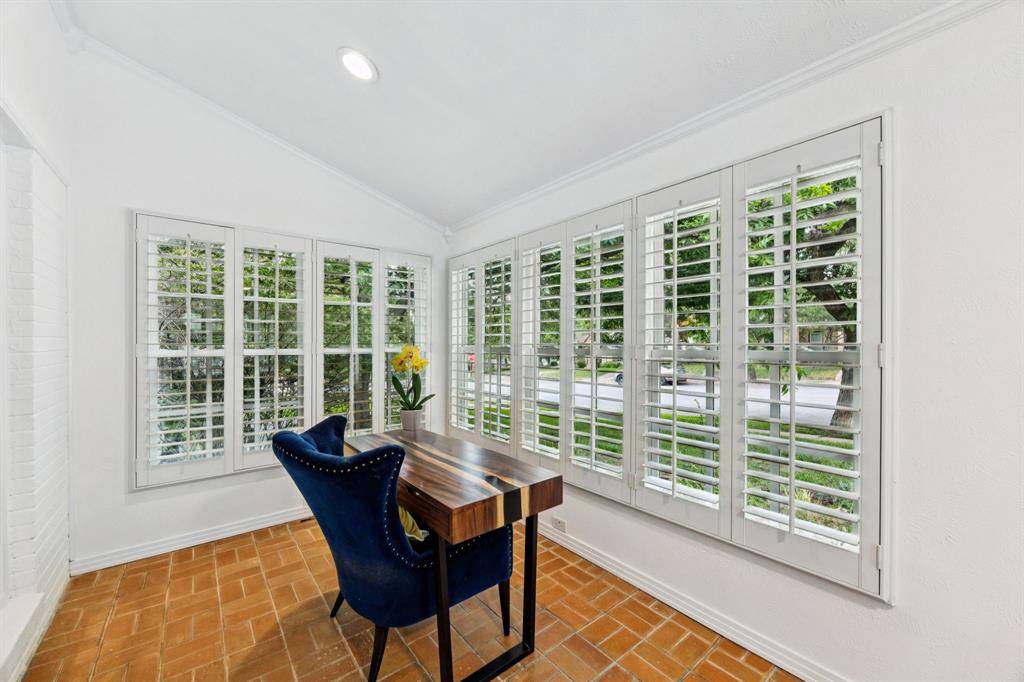 Dallas, TX 75223,7011 Lindsley Avenue