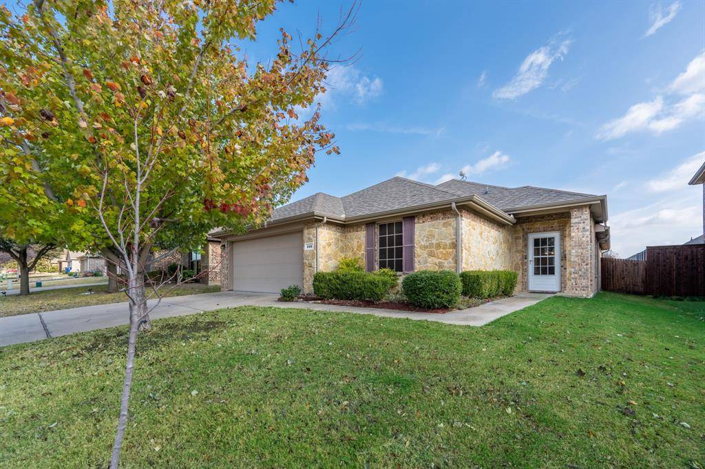 Waxahachie, TX 75167,216 Chimney Rock Drive