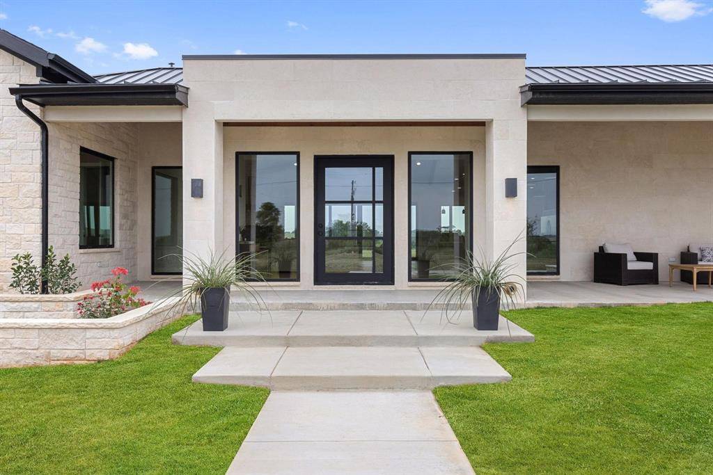 Godley, TX 76044,6505 County Road 1126B