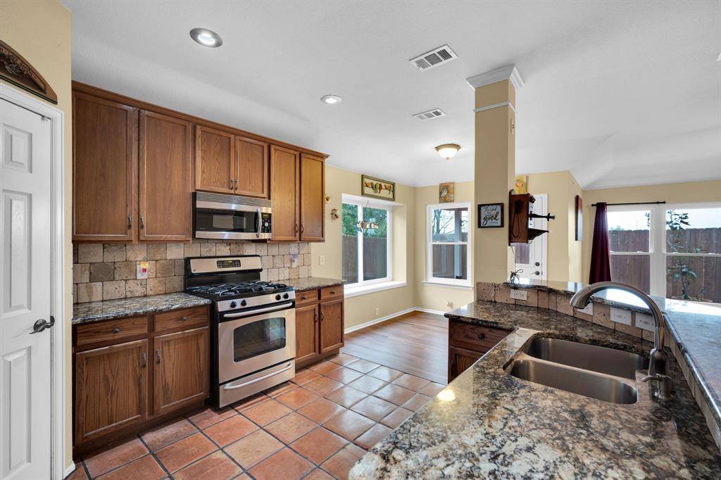 Fort Worth, TX 76244,10620 DONNIS Drive