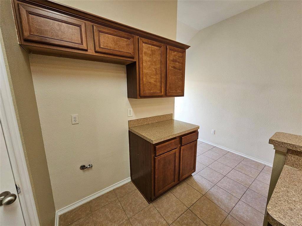 Dallas, TX 75252,17406 Energy Lane