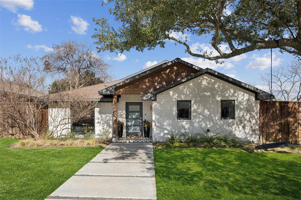 Dallas, TX 75214,6547 Mercedes Avenue