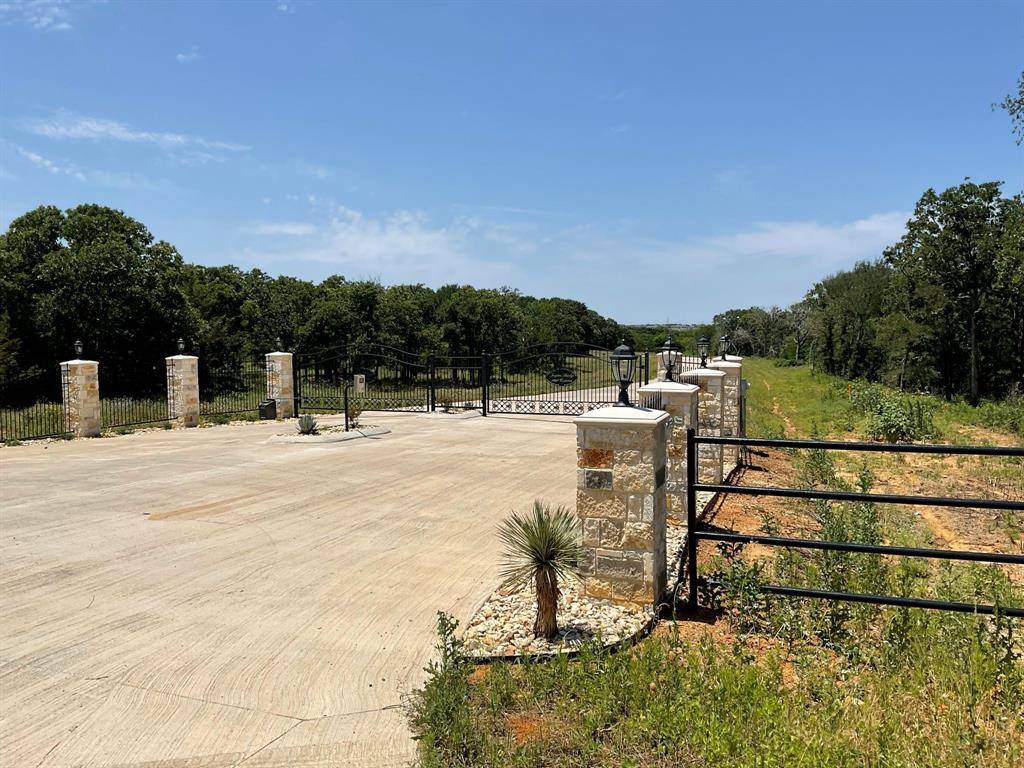 Burleson, TX 76028,1657 Private Access 60200