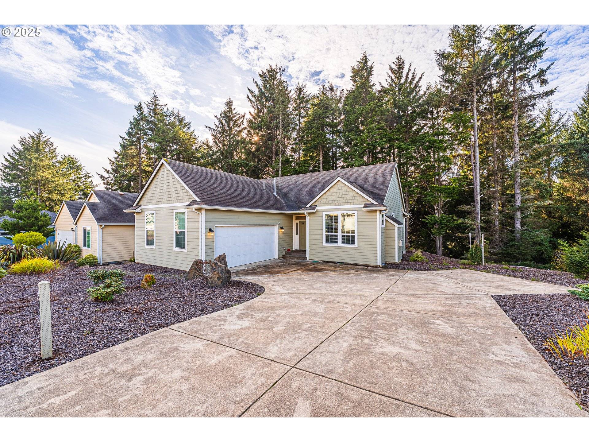 Lincoln City, OR 97367,4161 SE INLET AVE