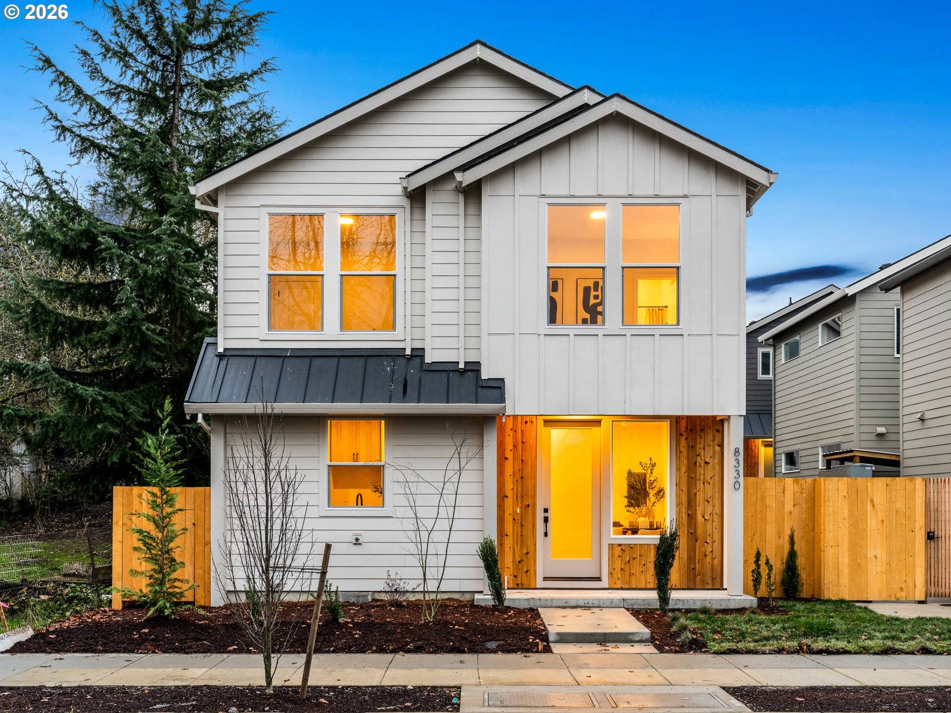 Portland, OR 97203,8328 N Bank ST