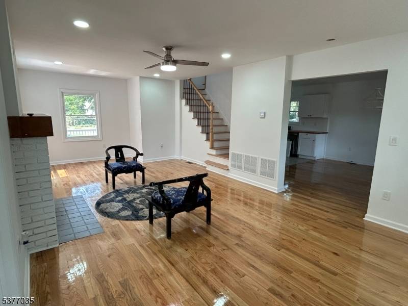 Plainfield City, NJ 07063,916 Sherman Ave