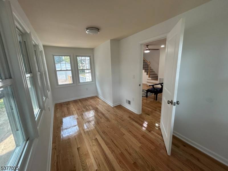 Plainfield City, NJ 07063,916 Sherman Ave