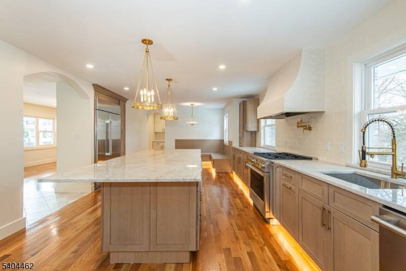 West Caldwell Twp., NJ 07006,183 Park Ave