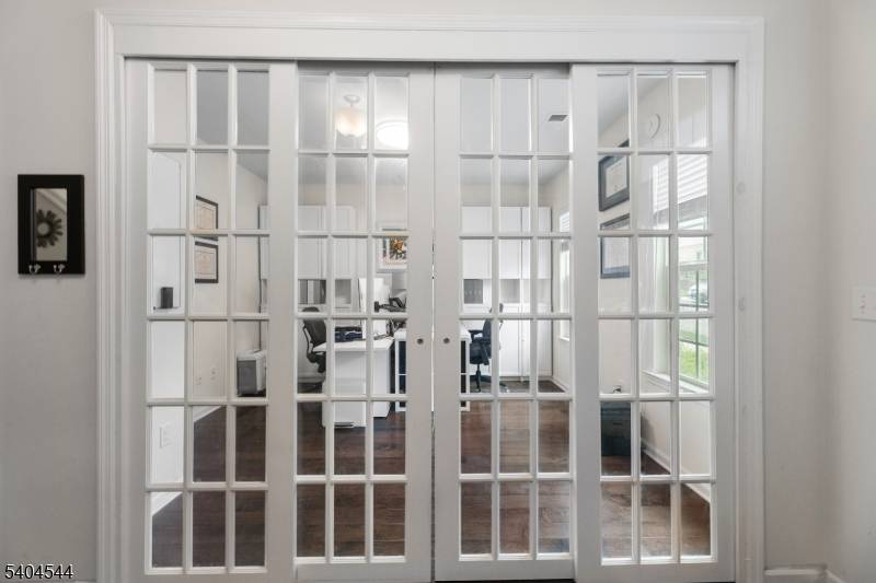 Wood-ridge Boro, NJ 07075,12 Marshall Ln