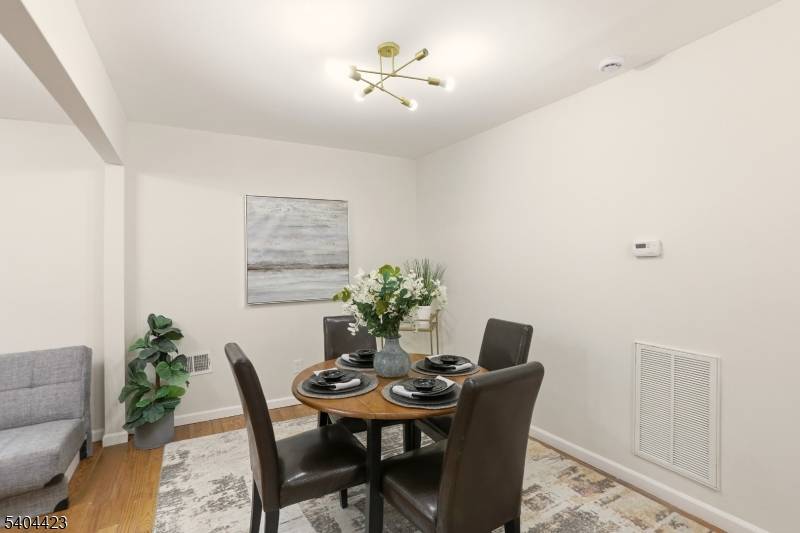 Irvington Twp., NJ 07111,112 University Pl