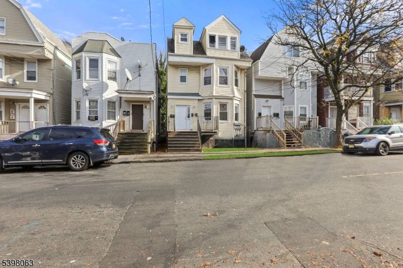 Newark City, NJ 07107,150 S 10Th St